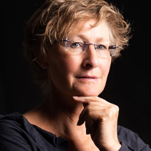 Suzy Miller